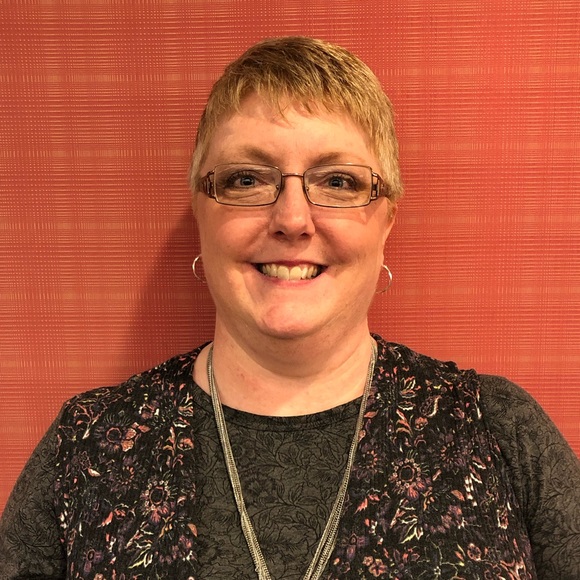 Meet your Posher, Kim - Picture 4 of 4